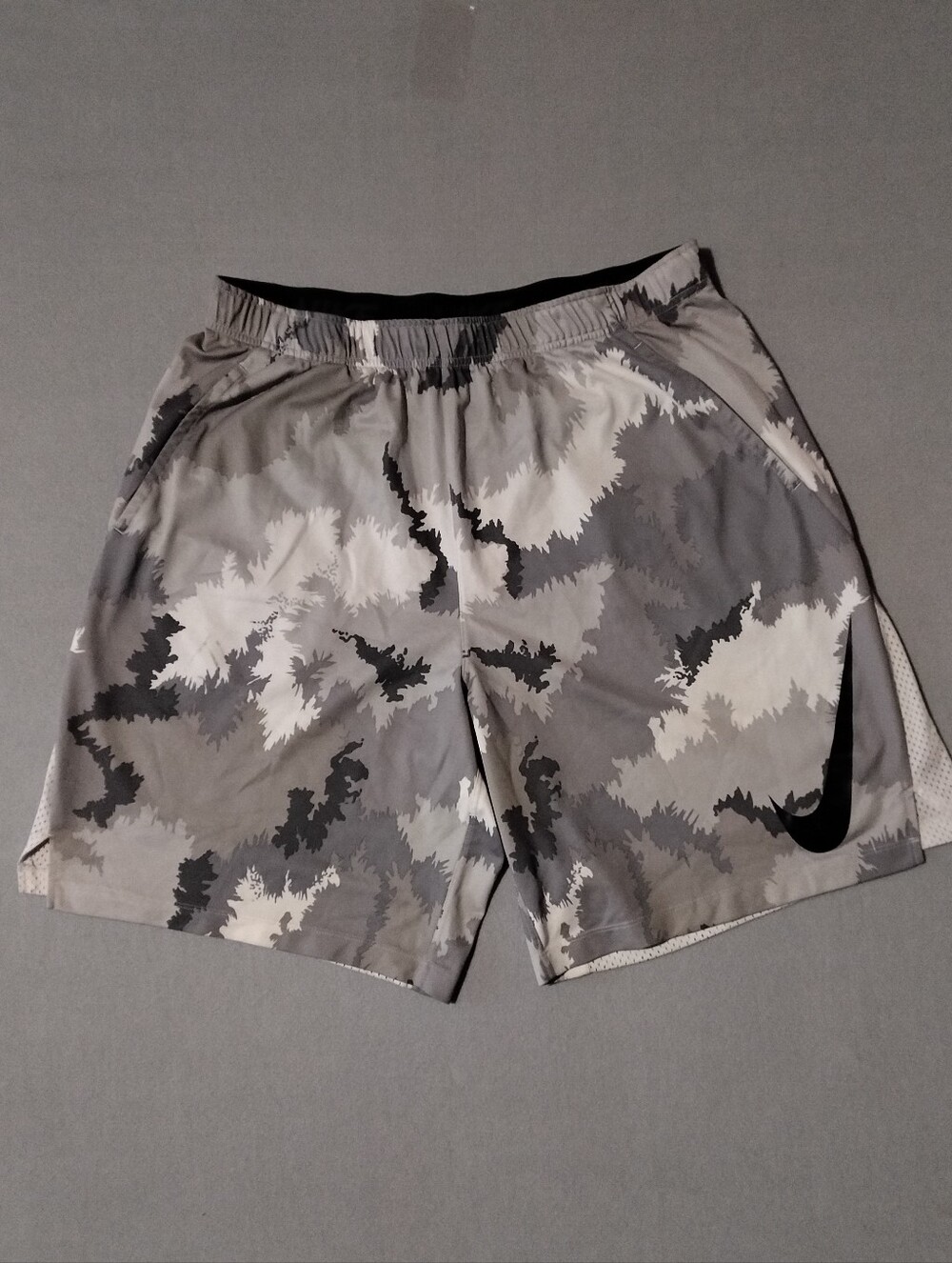 Nike Dri-Fit Hyperspeed Men's XXL Gym Training Basketball Athletic Shorts Grey
